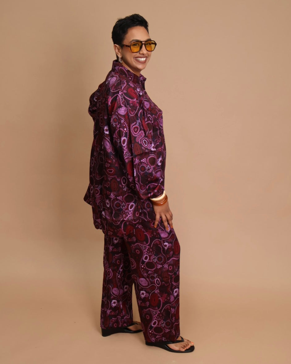 Manga Oversized Shirt in the Jalpiny print by Jalayimiya